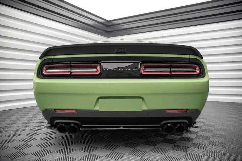 Dodge Challenger Hellcat - fascynujący świat osiągów, wersji i kosztów w Polsce