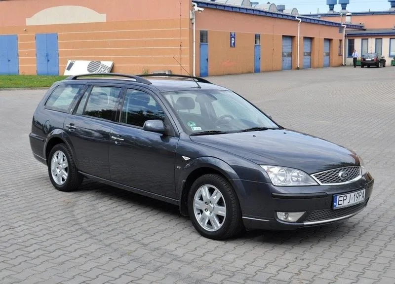 Ford Mondeo Mk3 1.8 benzynowy — jakie świece pasują i które wybrać