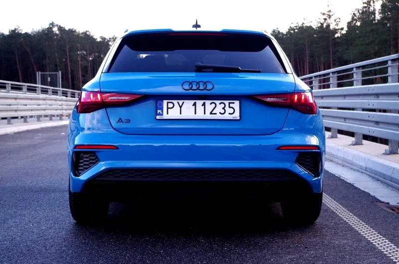 Jak samodzielnie wykonać demontaż chłodnicy w Audi A3 i zaoszczędzić 700 zł?