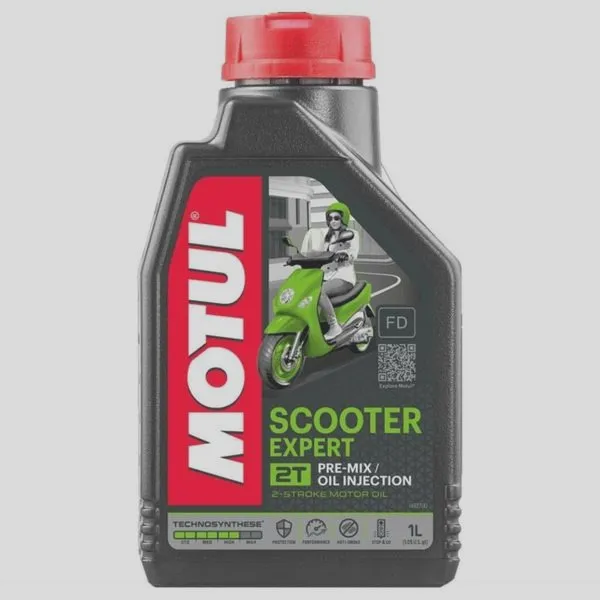 Motul Scooter Expert 2T: Dlaczego warto wybrać olej dla skutera 2T?