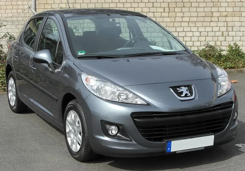 Peugeot 207 1.4 benzyna – którą wersję wybrać i jak uniknąć kosztownych usterek?