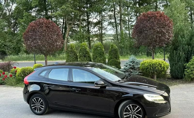 Volvo V40 D2